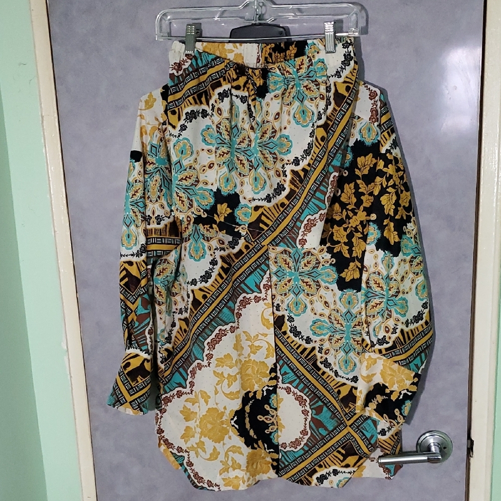 Muze Set Shorts And Top Multicolored Casual Resort Wear
